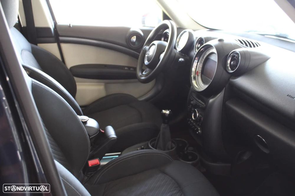MINI Countryman Cooper SD ALL4 - 43