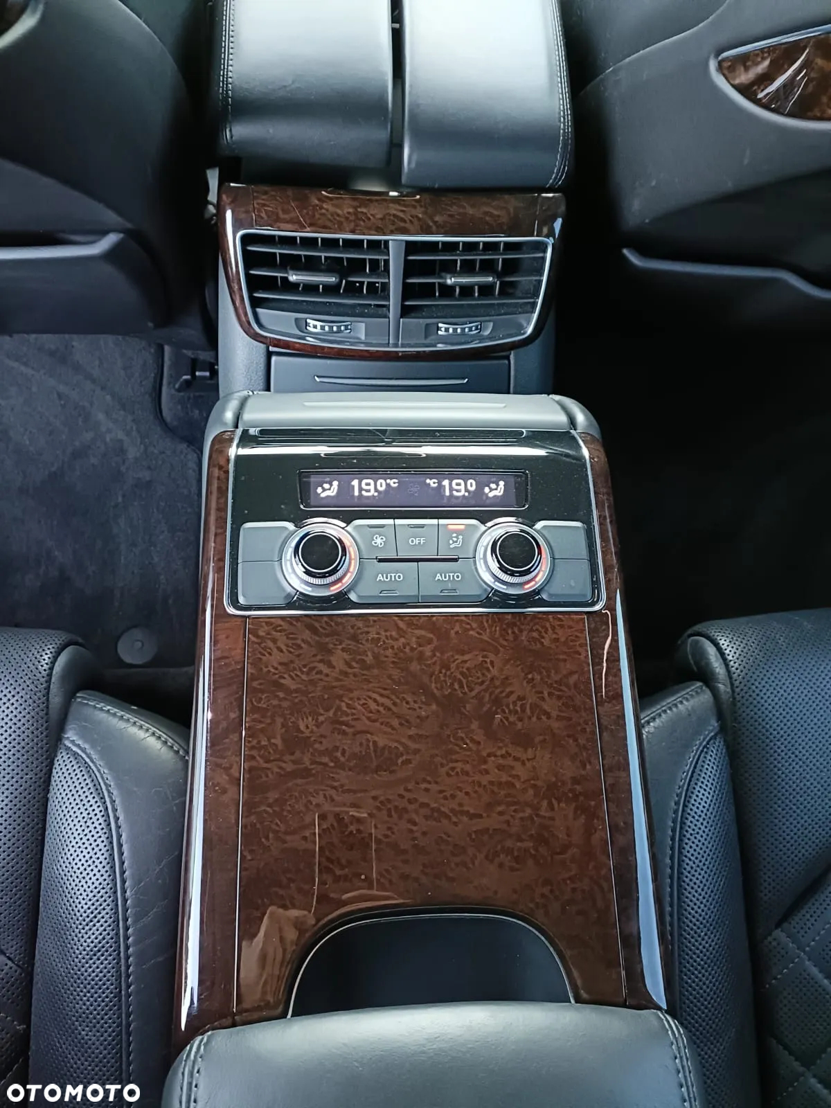 Audi A8 4.2 FSI quattro tiptronic - 18