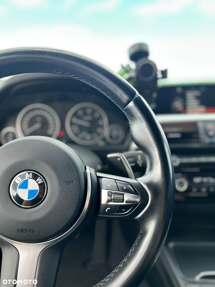 BMW Seria 3 320d Luxury Line - 15
