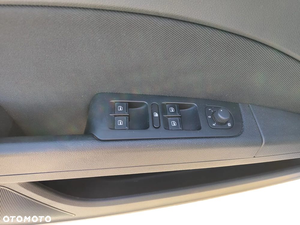 Skoda Superb 2.0 TDI Elegance - 13