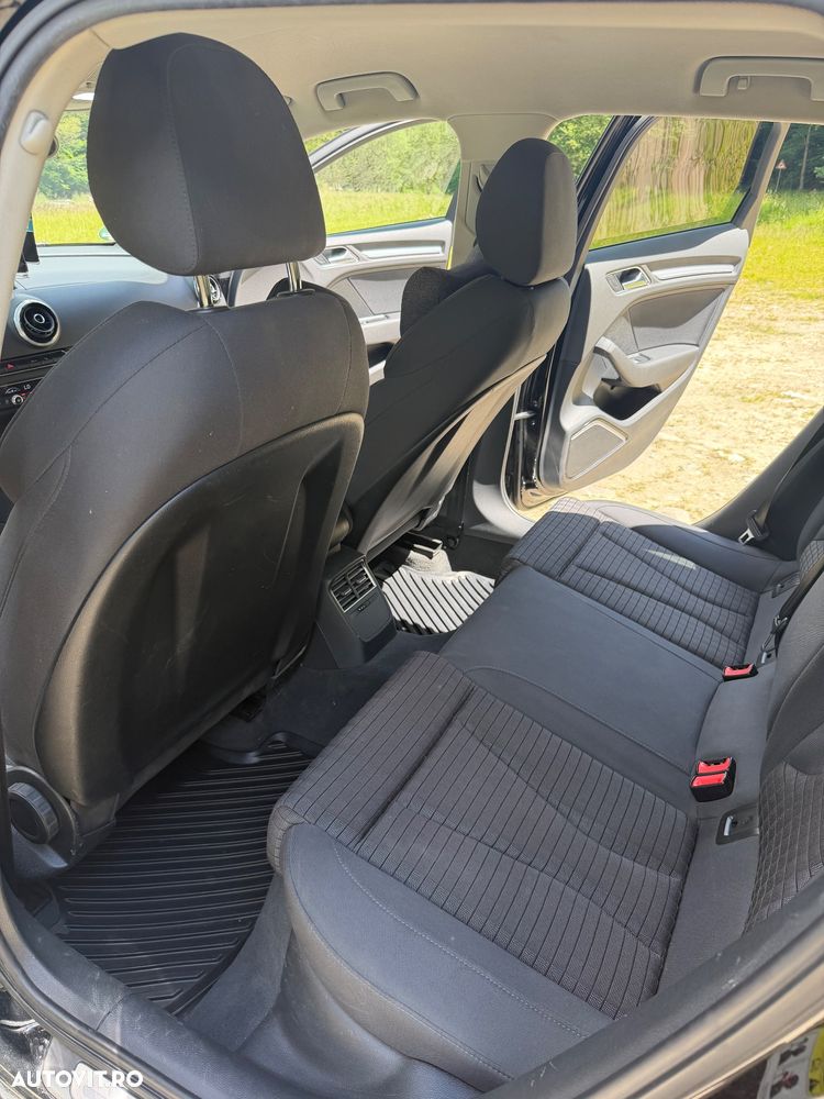 Audi A3 2.0 TDI Quattro Stronic Attraction - 6