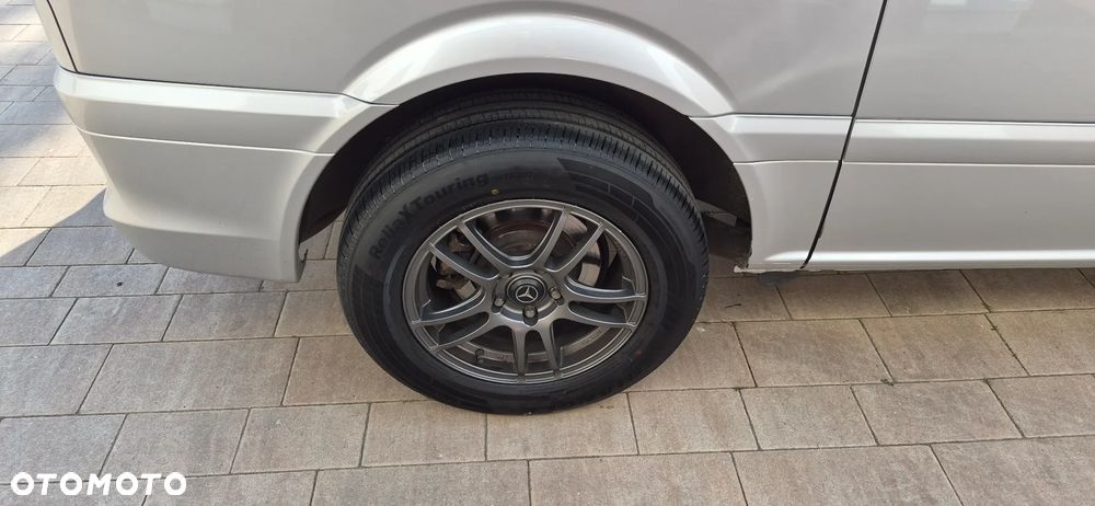 Mercedes-Benz Viano - 8