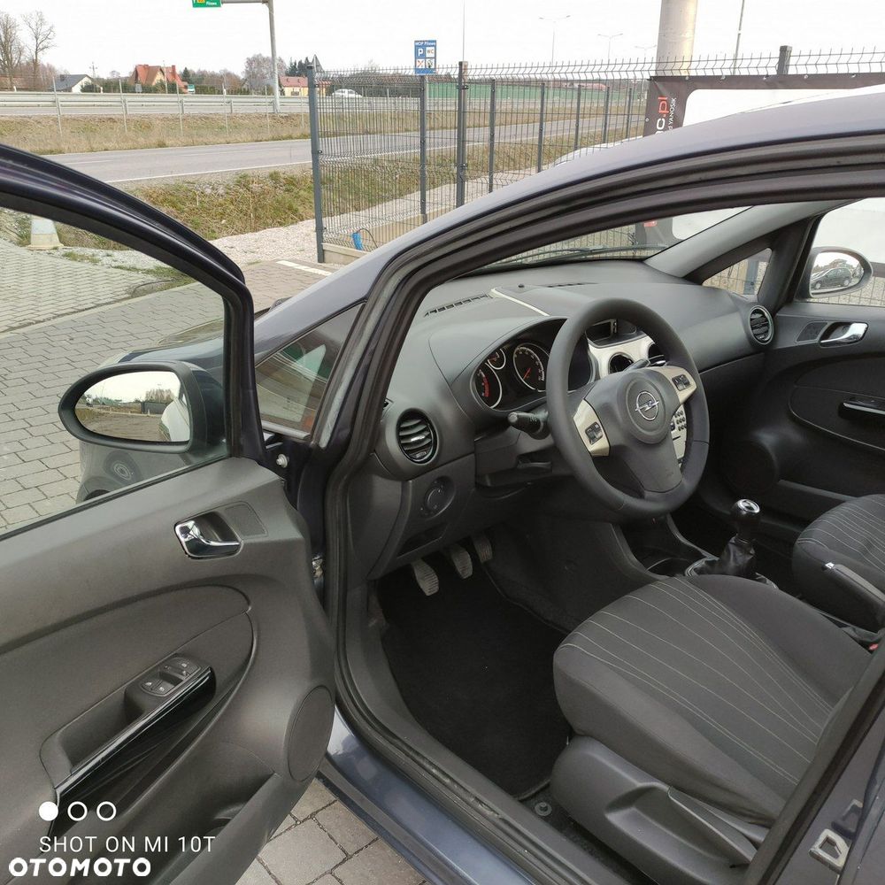 Opel Corsa - 13
