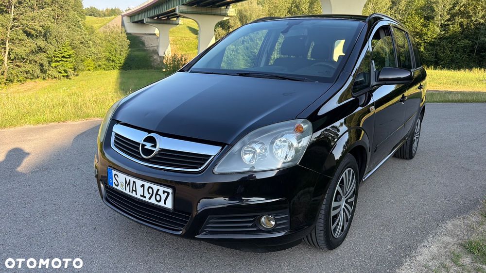 Opel Zafira 1.6 - 9
