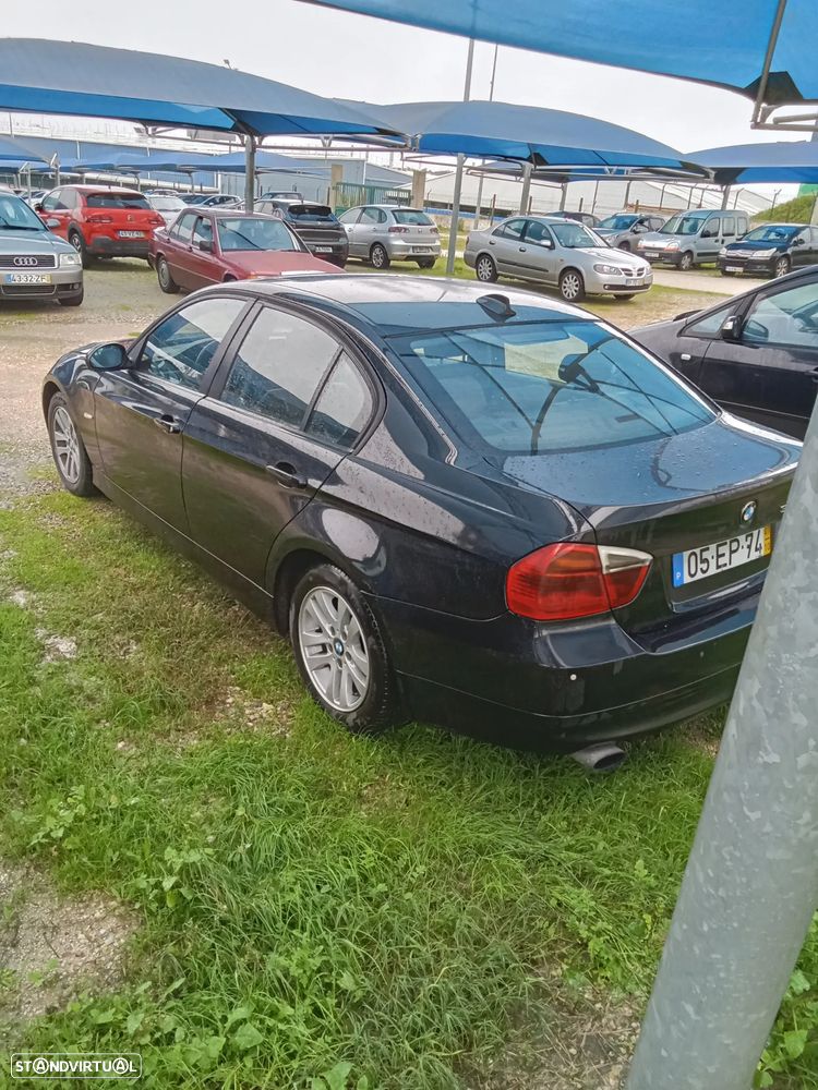 BMW 320 d - 6