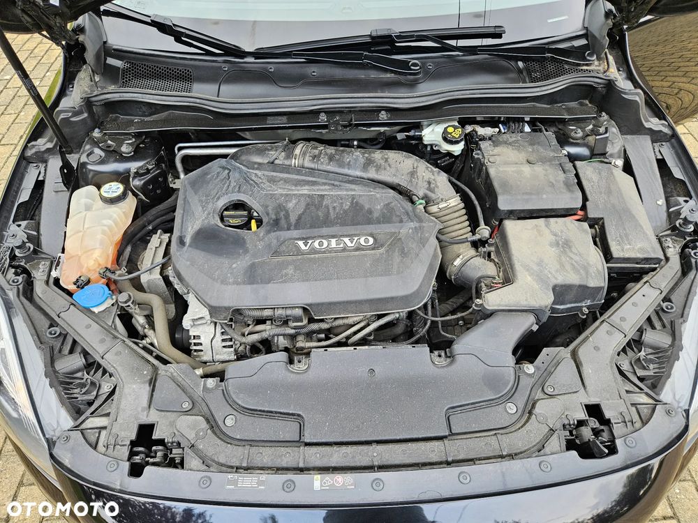Volvo V40 T4 Kinetic - 39