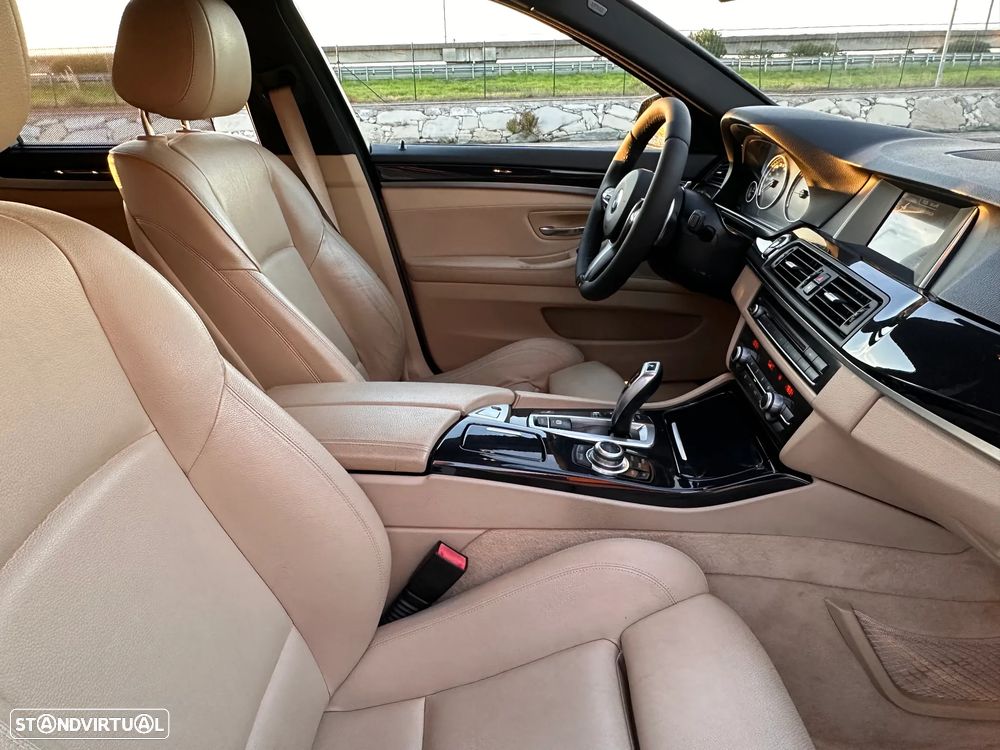 BMW 520 d Pack M Auto - 31