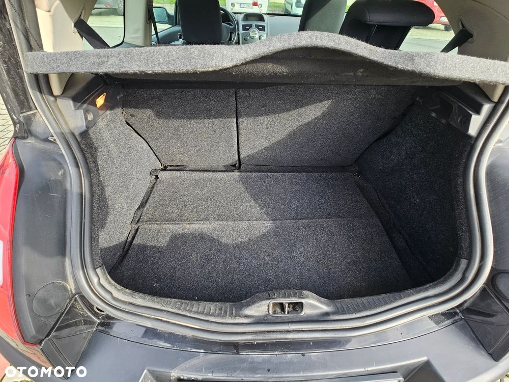 Renault Megane II 1.6 16V Confort Authentique - 10