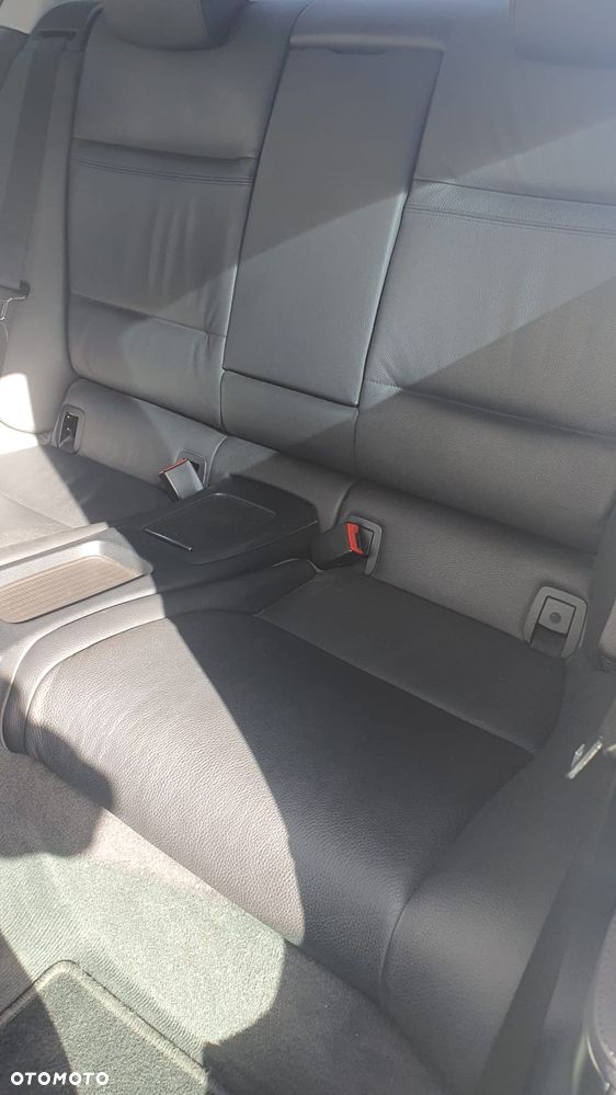 BMW Seria 3 325i - 17