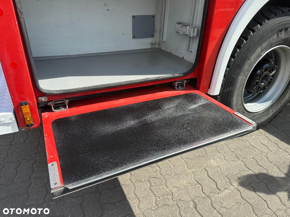 Scania 4X4 114c 340KM CNBOP pożarniczy specjalny 4X4 - 19