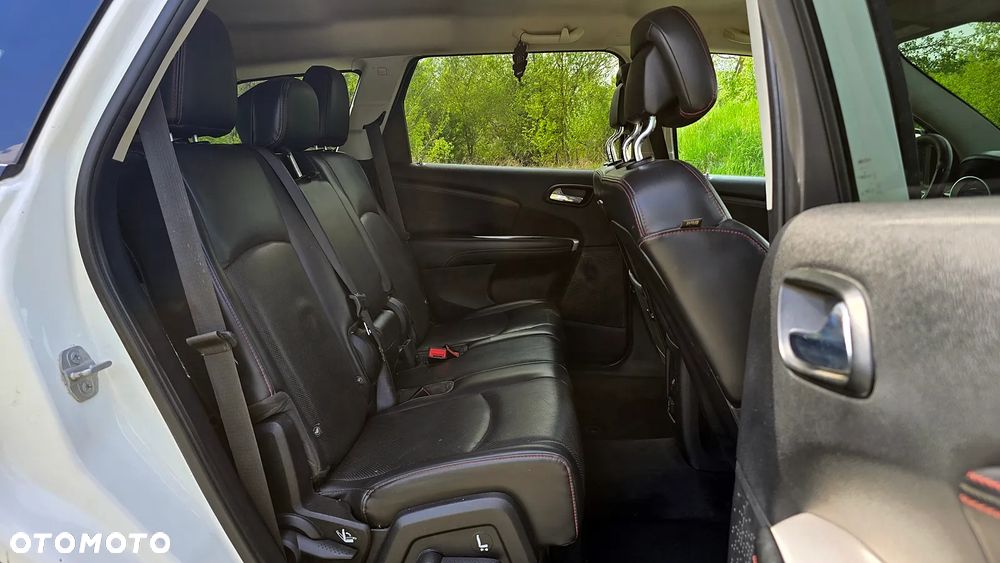Dodge Journey 2.7 V6 R/T - 9