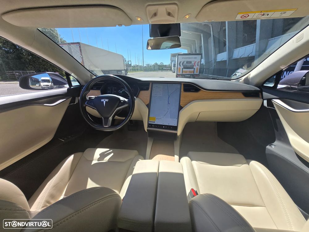 Tesla Model S 100D - 8