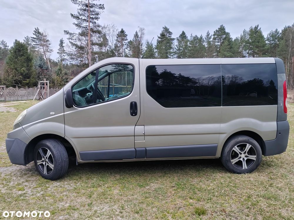 Renault Trafic Passenger L1H1 Expression - 6
