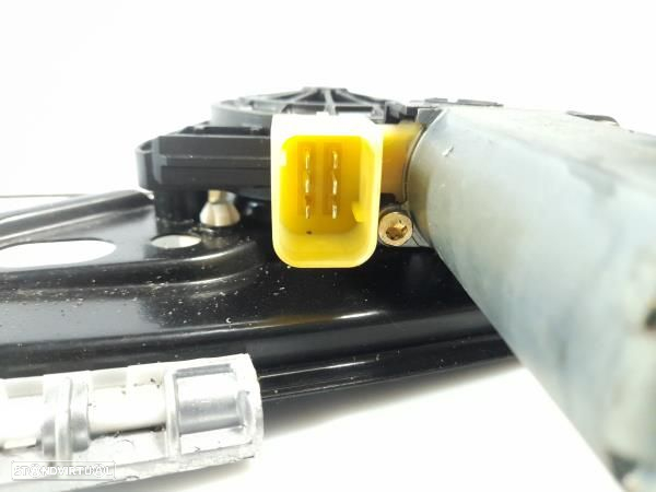Elevador Tras Dto  Mercedes-Benz C-Class T-Model (S203) - 3