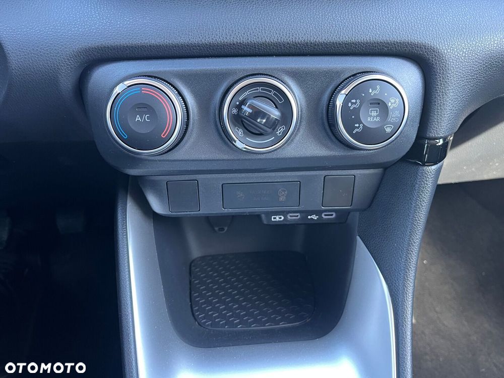 Toyota Yaris 1.5 Comfort - 16