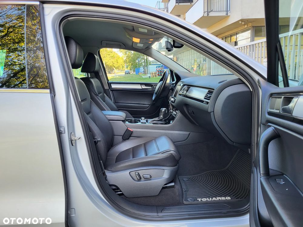 Volkswagen Touareg V6 FSI Blue Motion - 38