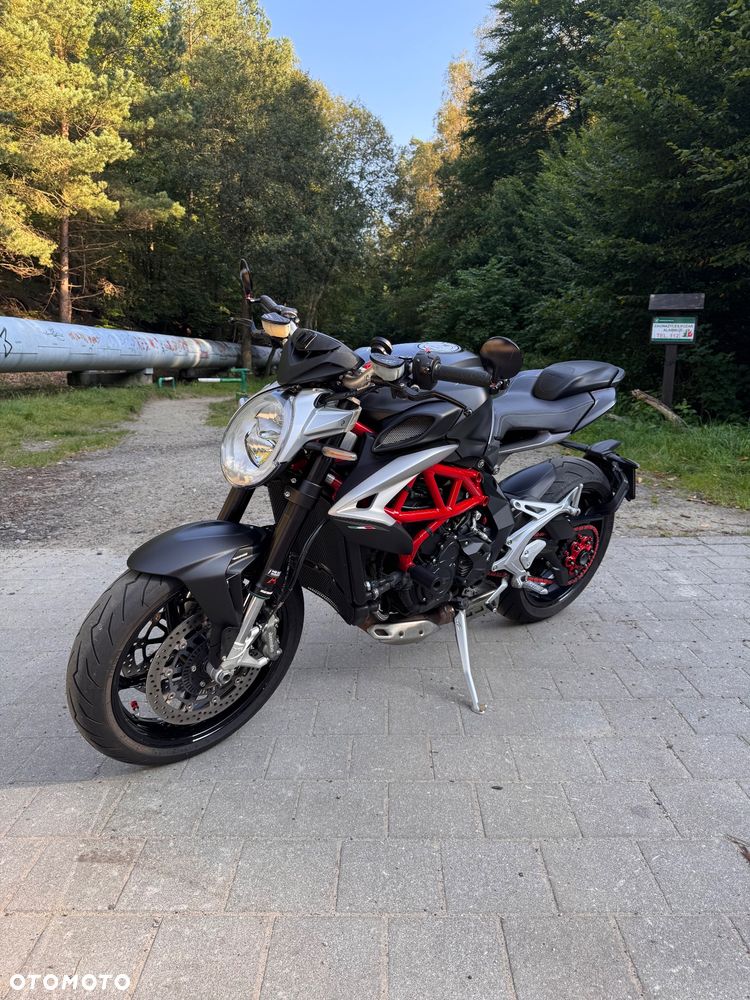 MV AGUSTA Brutale - 2