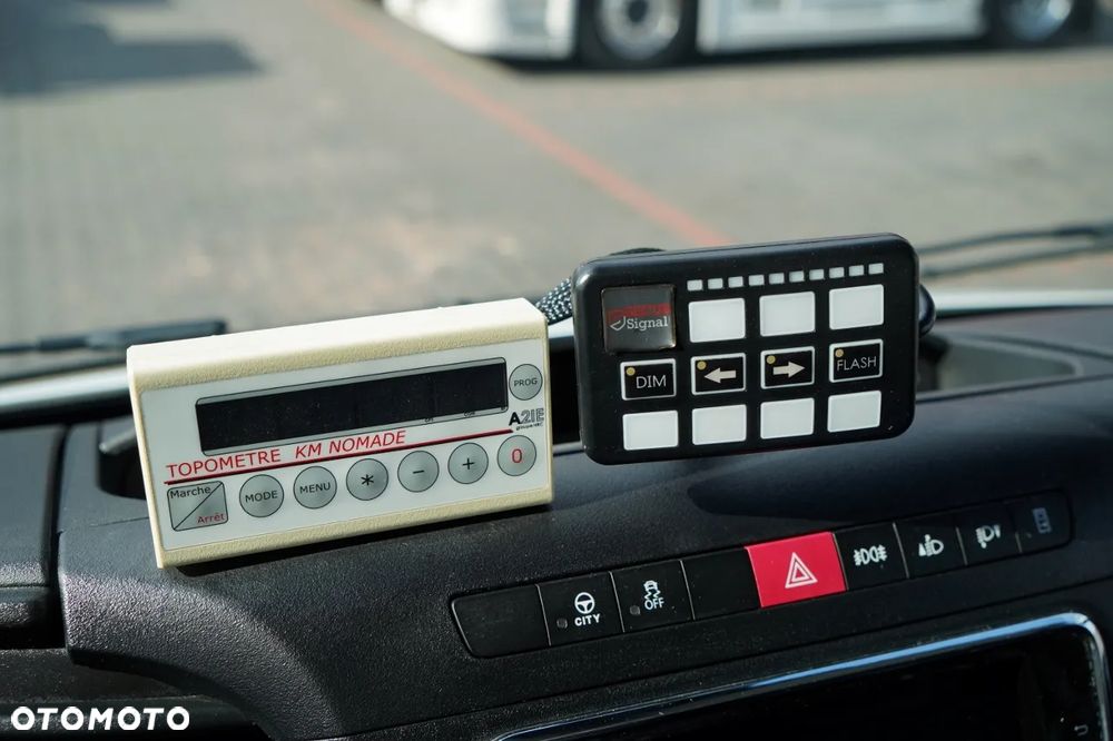 Iveco 35-140 / ZWYŻKA / PODNOŚNIK KOSZOWY FRANCE ELEVATEUR 141 TLE / 4 PODPORY / MANUAL / 2020  R - 31