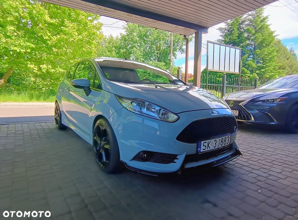 Ford Fiesta - 39