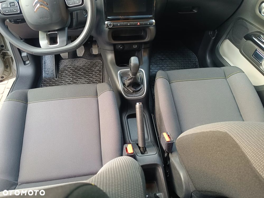 Citroën C3 1.2 PureTech Shine - 27