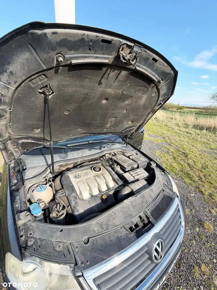 Volkswagen Passat 1.9 TDI Comfortline - 8