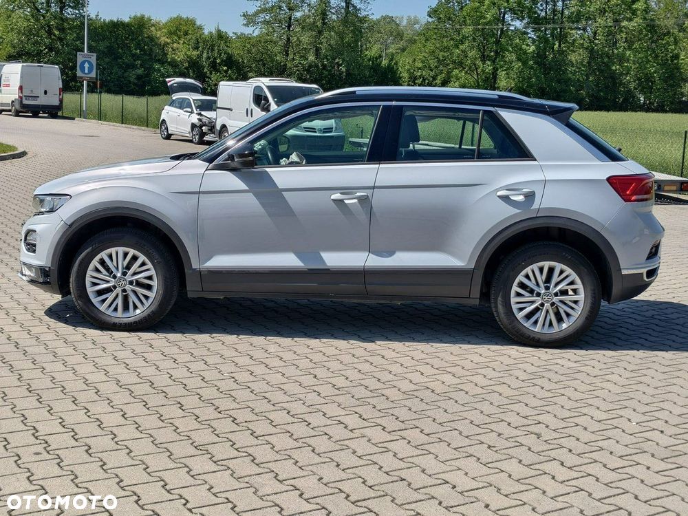 Volkswagen T-Roc - 4