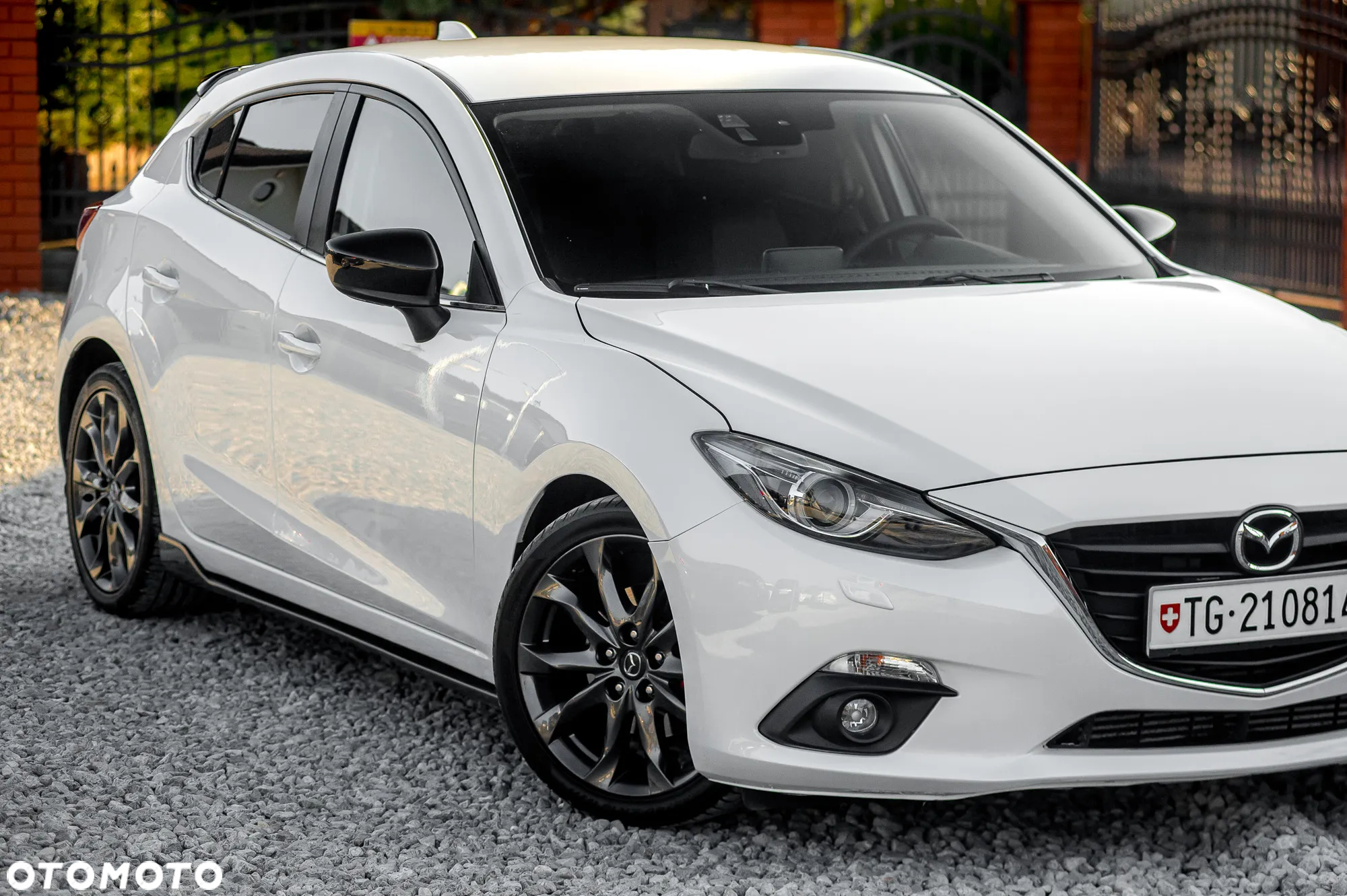 Mazda 3 SKYACTIV-D 150 Sports-Line - 2