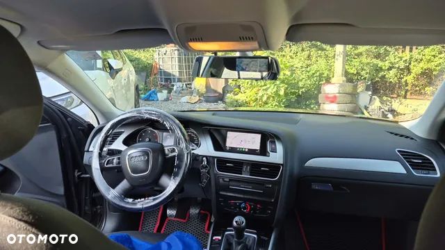 Audi A4 Avant 2.0 TDI DPF Ambiente - 6