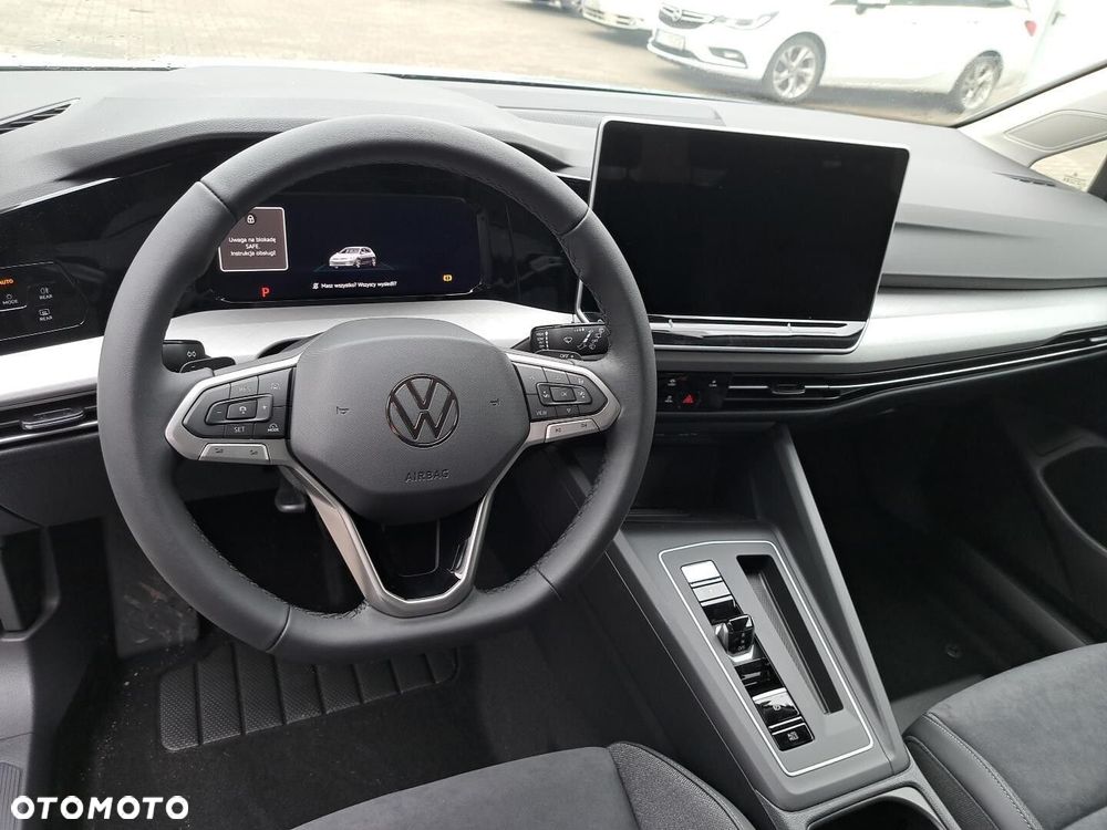 Volkswagen Golf - 13