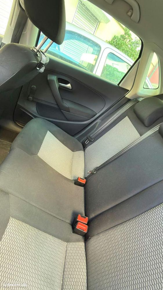 VW Polo - 5