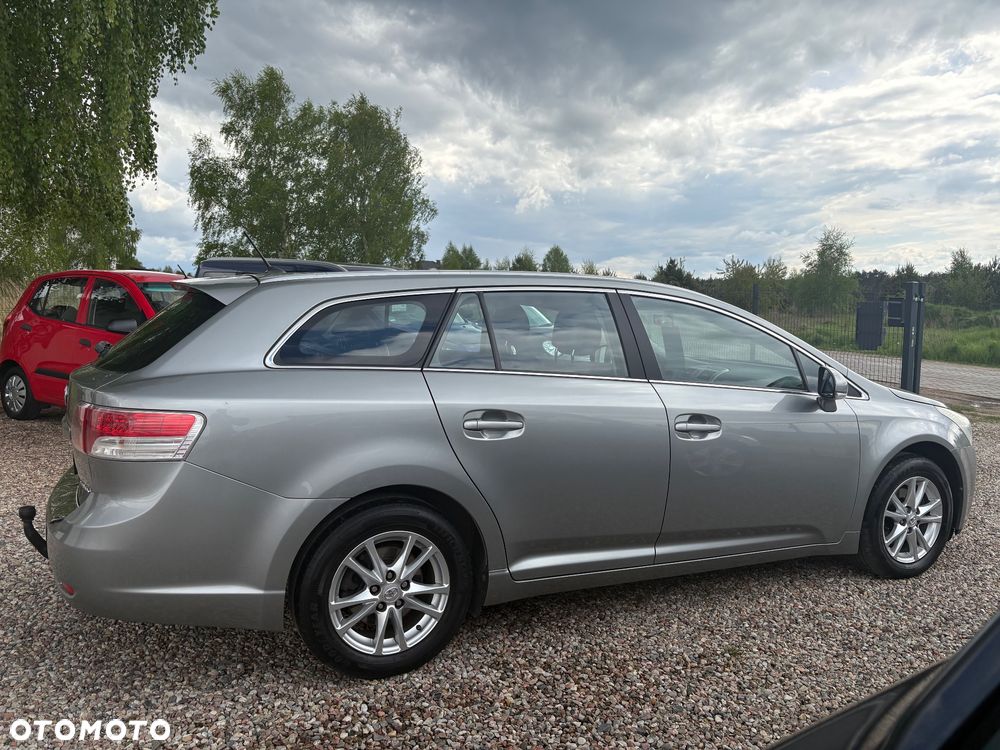 Toyota Avensis 1.8 Edition - 19