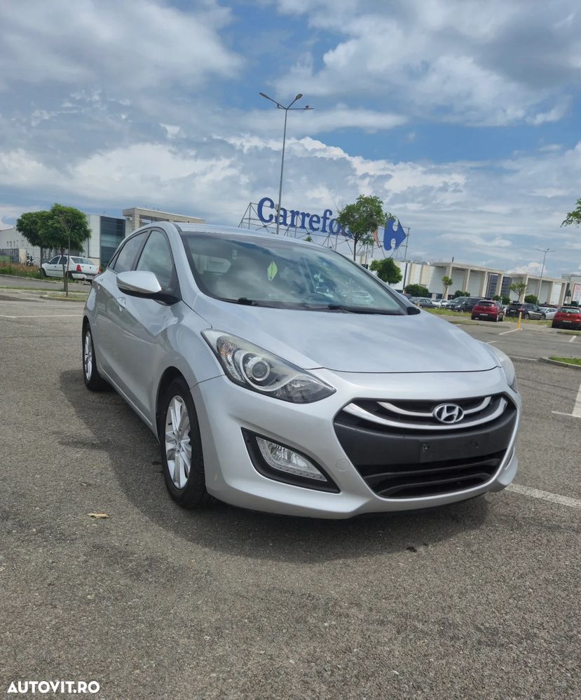 Hyundai i30 1.6 GDI Exclusive Special Edition - 3