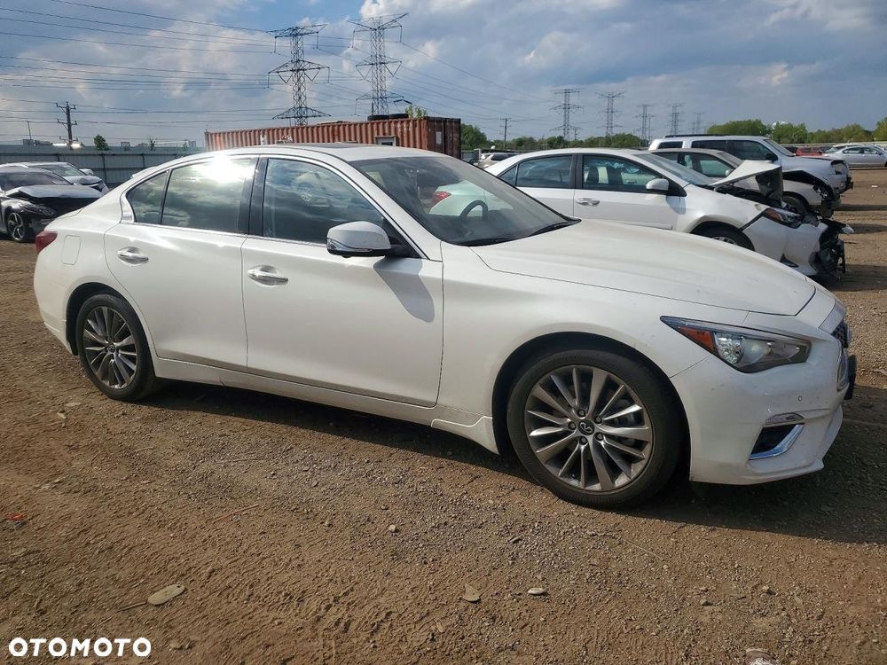 Infiniti Q50 - 5