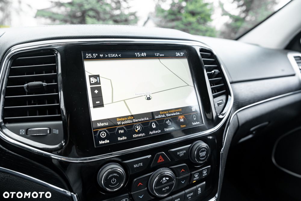 Jeep Grand Cherokee 3.0 CRD Summit - 38