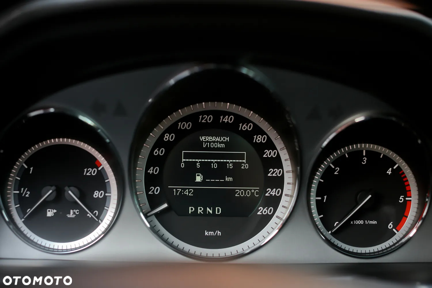 Mercedes-Benz GLK 220 CDI (BlueEFFICIENCY) 7G-TRONIC - 29