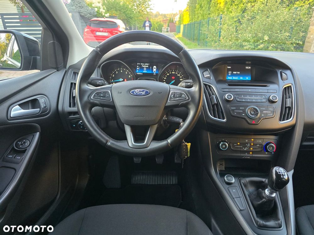 Ford Focus 1.0 EcoBoost Gold X (Edition Start) - 27
