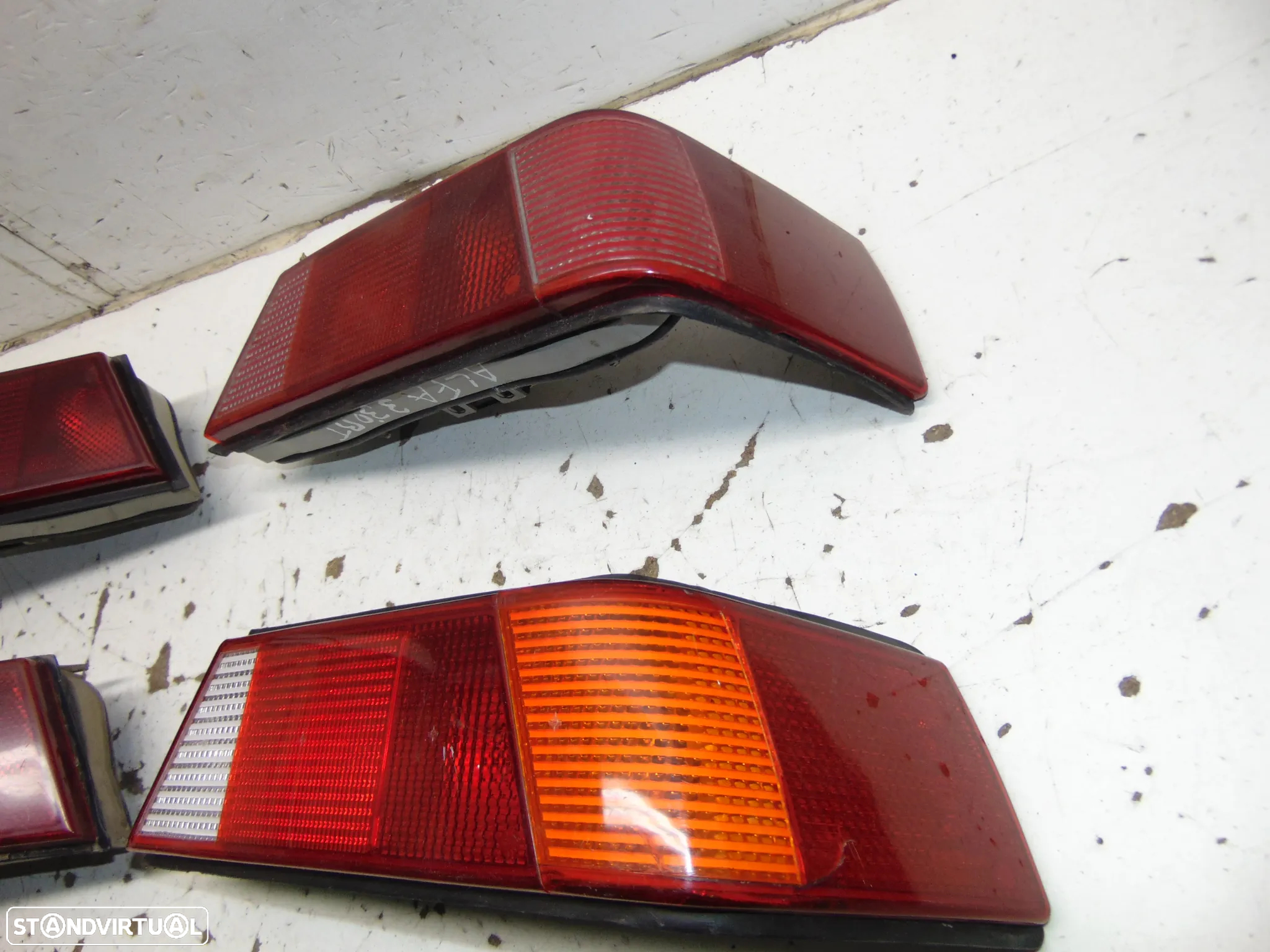 Alfa Romeo 33 farolins - 3