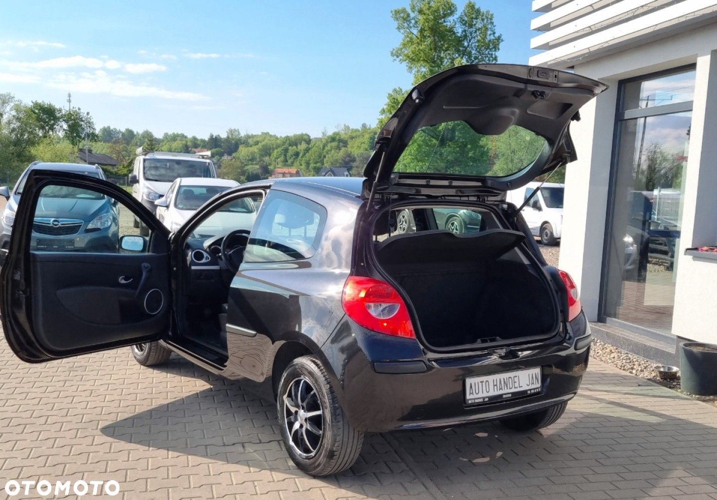 Renault Clio - 26