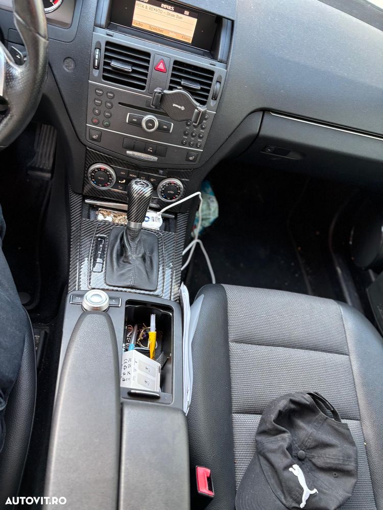 Mercedes-Benz C - 11