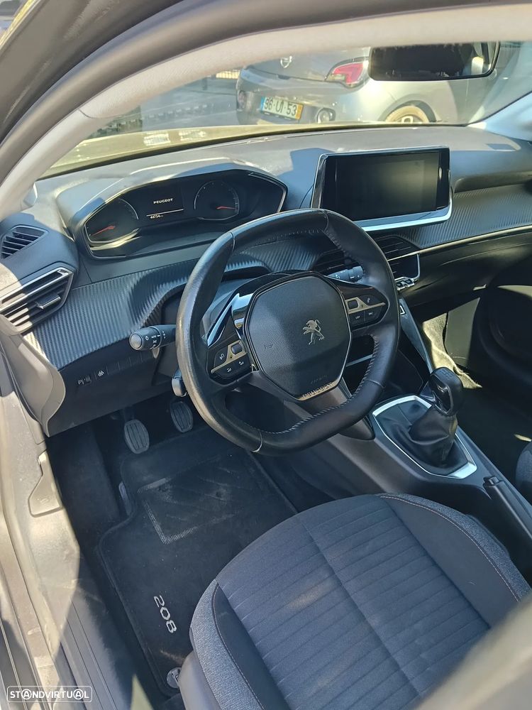 Peugeot 208 1.2 PureTech Active - 9