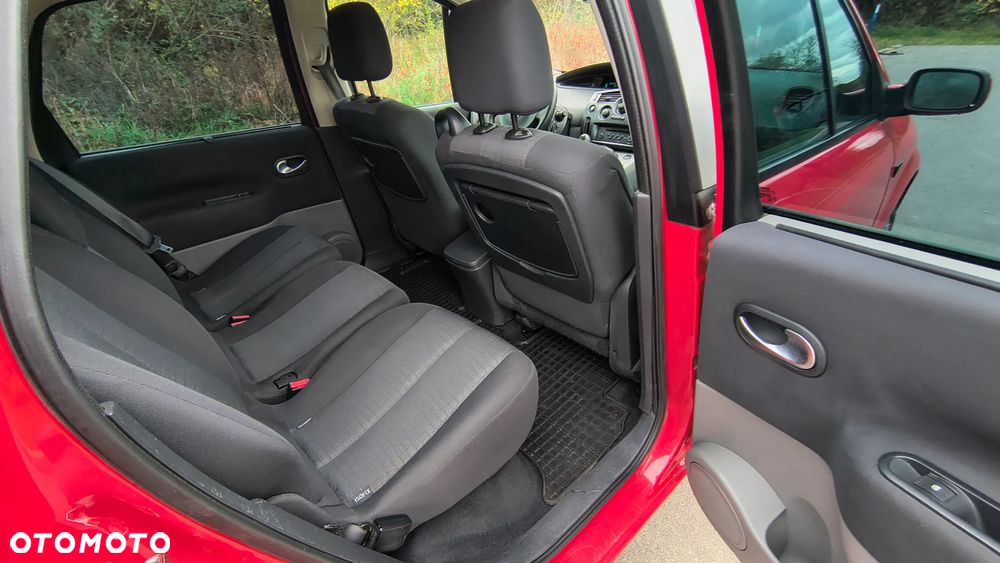 Renault Scenic 1.6 16V Authentique - 17