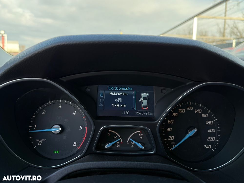 Ford Focus 1.6 TDCI DPF Trend - 9