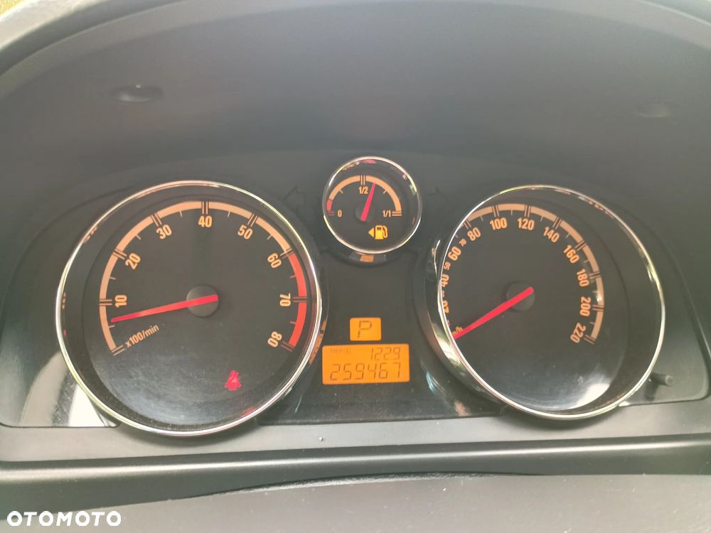 Opel Antara - 18