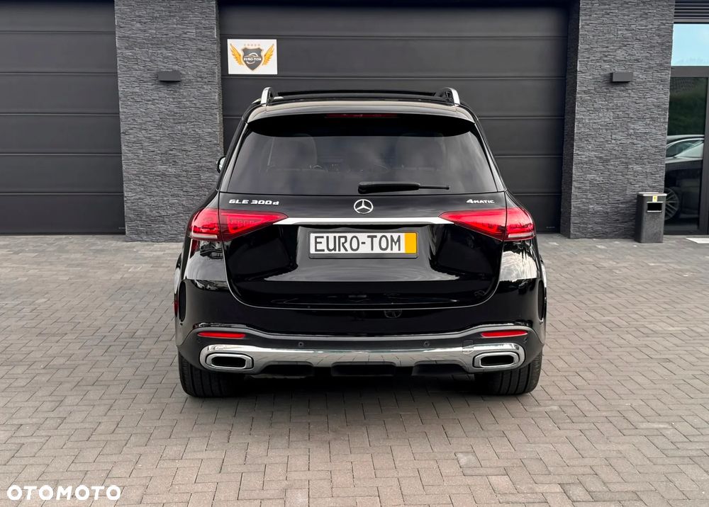 Mercedes-Benz GLE 300 d 4Matic 9G-TRONIC AMG Line - 5