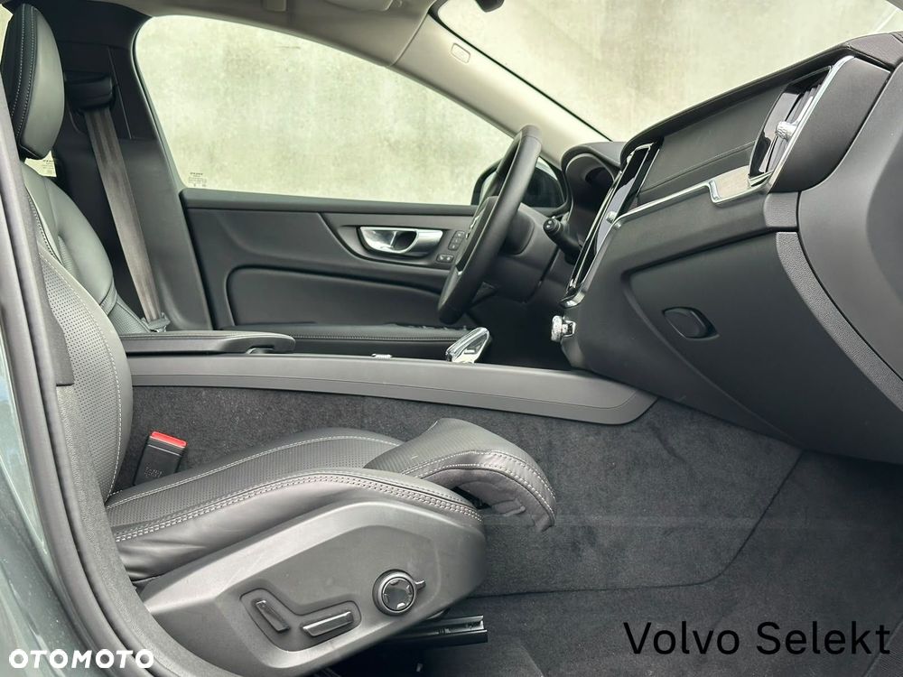 Volvo V60 - 35