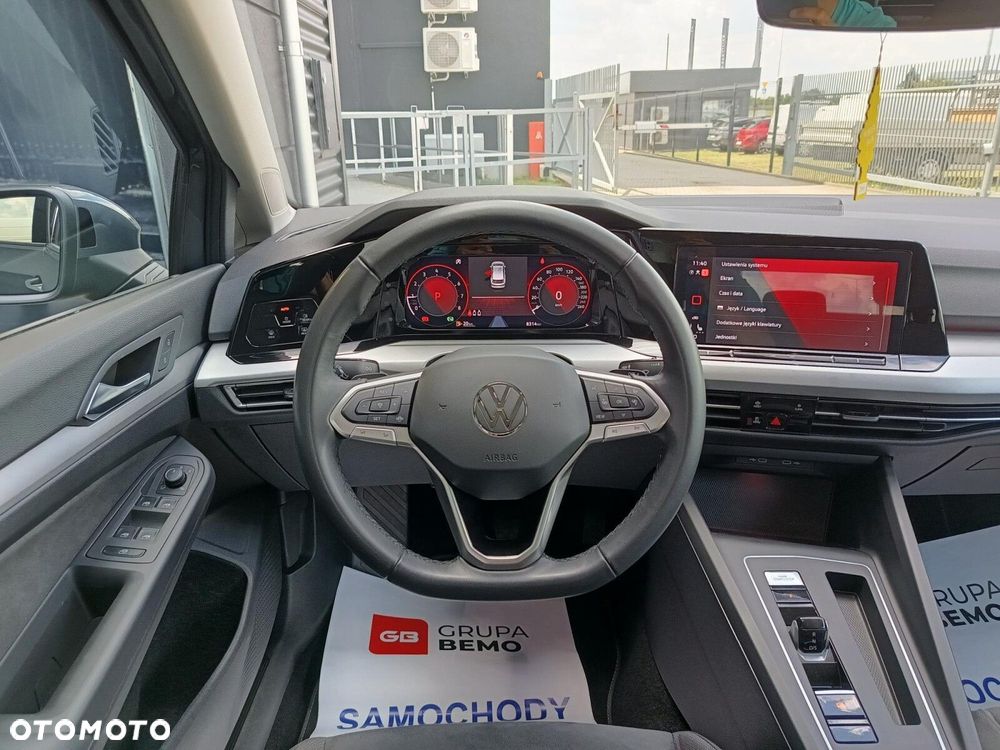 Volkswagen Golf Variant 1.5 eTSI mHEV Life DSG - 19