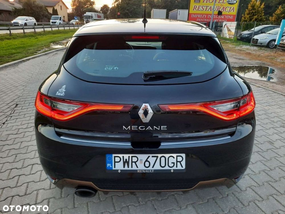 Renault Megane 1.5 Blue dCi Intens - 8