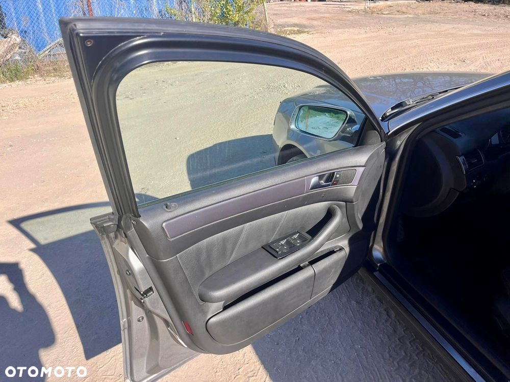 Audi A6 Limousine 1.9 TDI - 12