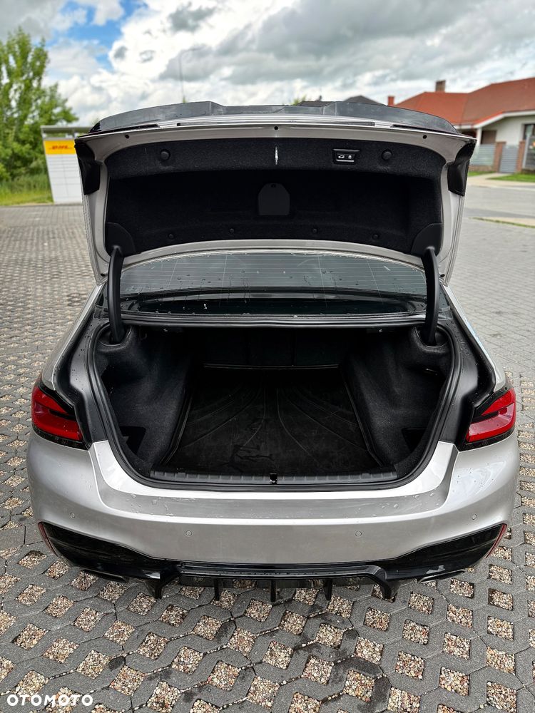 BMW Seria 5 530i M Sport sport - 27