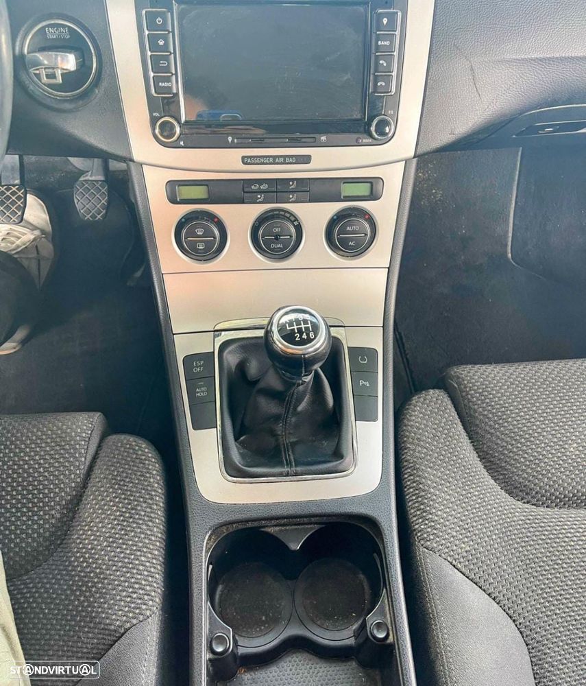 VW Passat Variant 2.0 TDi 4M Confortline - 5